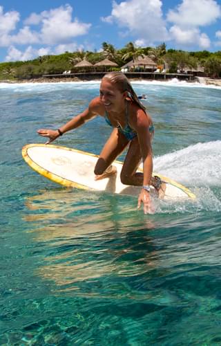Richard Kotch Surfing Maldives