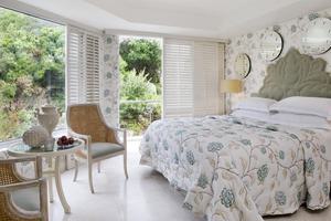 Twelve Apostles bedroom Twelve Apostles bedroom