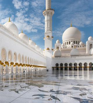 Abu Dhabi Mosque