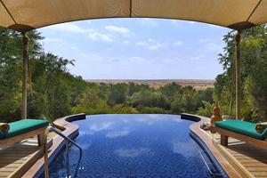 Al Maha Desert Resort Infinity Pool Al Maha Desert Resort Infinity Pool