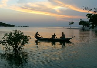 Amazon boat Ideia Amazon boat Ideia