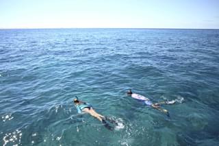 Azura  Benguerra Snorkeling