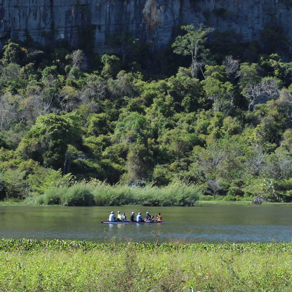 Balade En Pirogue Canoe Rambling Iharana Bush Camp