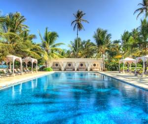 Baraza  Hotel And  Resort Pool