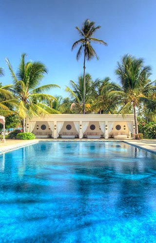 Baraza  Hotel And  Resort Pool