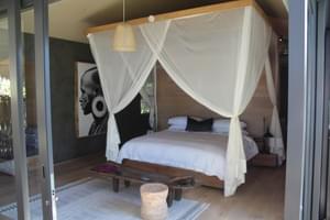 Bedroom  Thorntree  River  Lodge