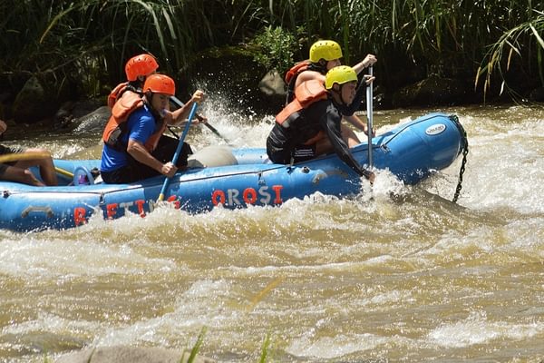 Costa Rica White Water Rafting Costa Rica White Water Rafting