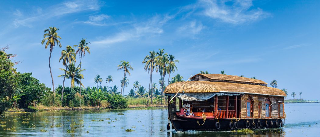 Cruise The  Backwaters