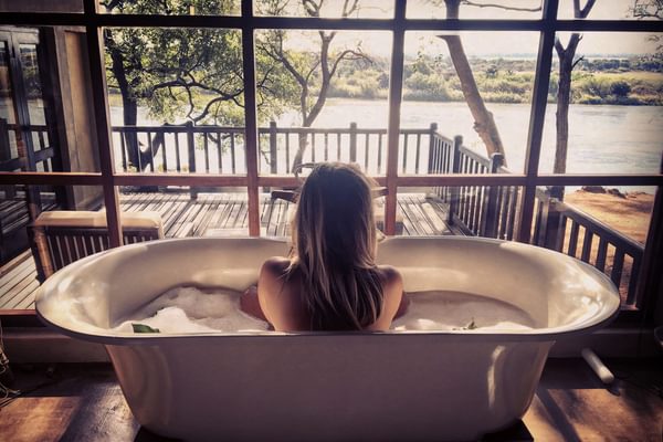 Divava Lodge 3h chalet bathroom bath 1536x1151 Namibia Divava Lodge 3h chalet bathroom bath 1536x1151 Namibia
