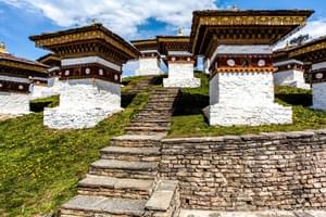 Dochu La Chortens Dochu La Pass Paro Bhutan