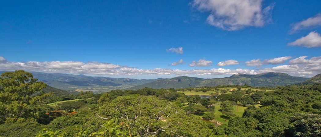 Eastern Highlands Panorama From Leopard Rock
