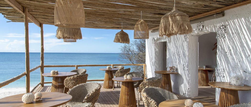 Fanjove Private Island dining