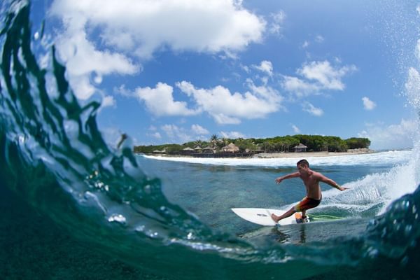 Hudhuranfushi Surfing Hudhuranfushi Surfing