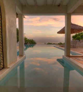 Infinity Pool Infinity Pool