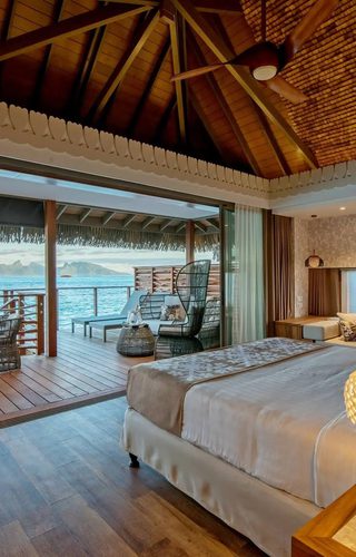Intercontinental tahiti french polynesia bedroom sea mountains view Intercontinental tahiti french polynesia bedroom sea mountains view