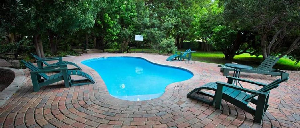 Island Safari Lodge Swimming Pool