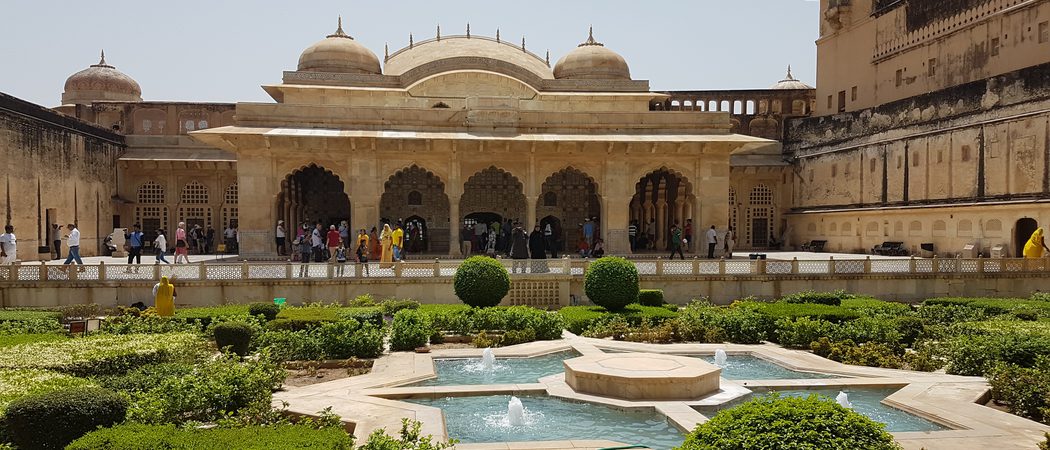 Jaipur  Amer  Fort  Gardens