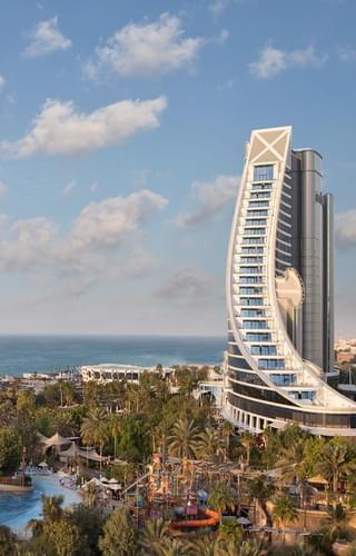 Jumeirah Beach Hotel Exterior