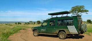 Kearsleys Safari Vehicle