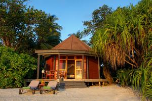 Komandoo Beach Villa