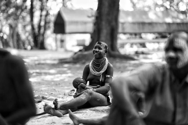 Lales Camp Woman And Child Lales Camp Woman And Child