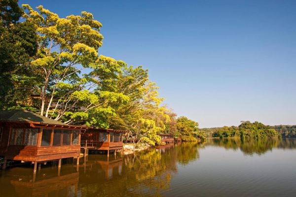 Las Lagunas setting Las Lagunas setting