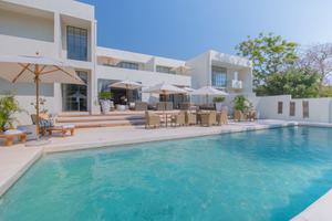 Latitude 15 Swimming Pool Latitude 15 Swimming Pool
