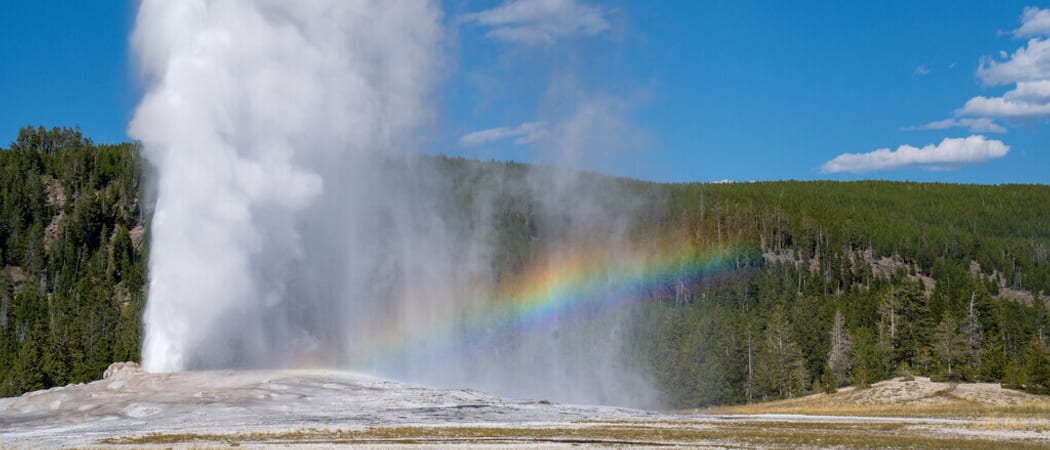 Medium RGB NAT HAB megan Wyoming Geyser erupting
