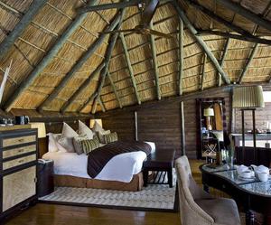 Mivumo River Lodge Bedroom
