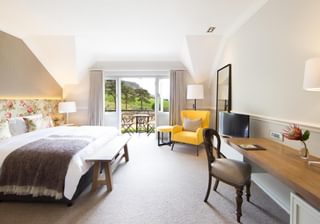 Mont Rochelle Shiraz Room Mont Rochelle Shiraz Room