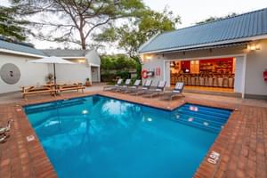 Phezulu Guest Lodge Swimming Pool