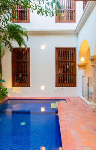 Pool Hotel Quadrifolio Cartagena Colombia