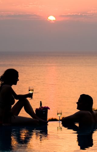 Pumulani Champagne Sundowner