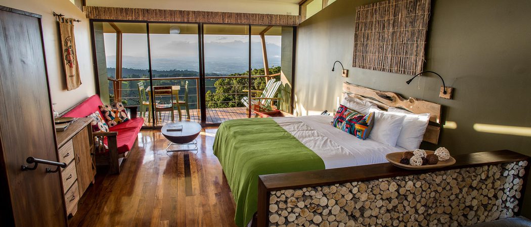 Recibidor Suite King Bed Chayote Lodge San Jose Costa Rica Wetu