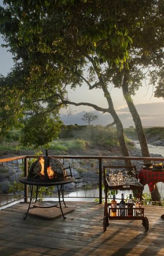 Rekero tented camp sundowners Kenya Rekero tented camp sundowners Kenya
