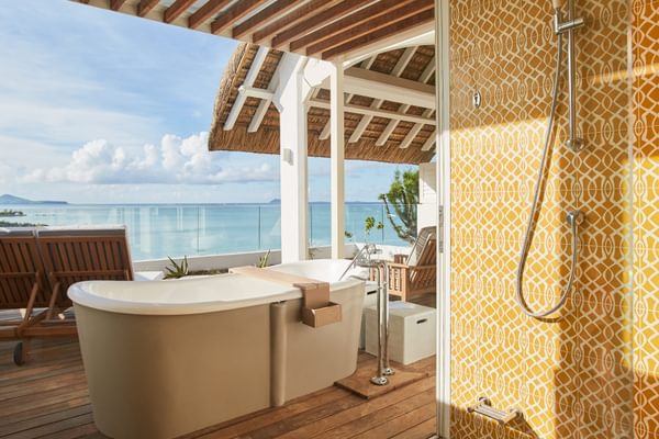 LUX* Grand Gaube Romantic Junior Suite LUX* Grand Gaube Romantic Junior Suite