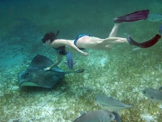 Scuba diving in Caye Ambergris Belize Scuba diving in Caye Ambergris Belize