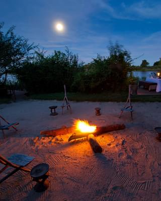 Sindabezi Island Lodge Campfire