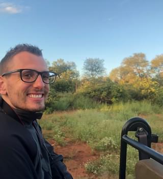 Sion On Safari