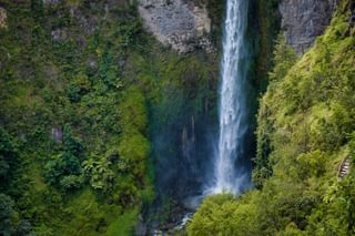 Sipiso Piso Waterfall North Sumatra Indonesia min Sipiso Piso Waterfall North Sumatra Indonesia min