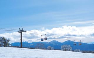 Skilifts Nagano Japan min