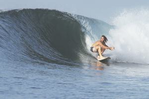 Surfing in Sumba Indonesia min