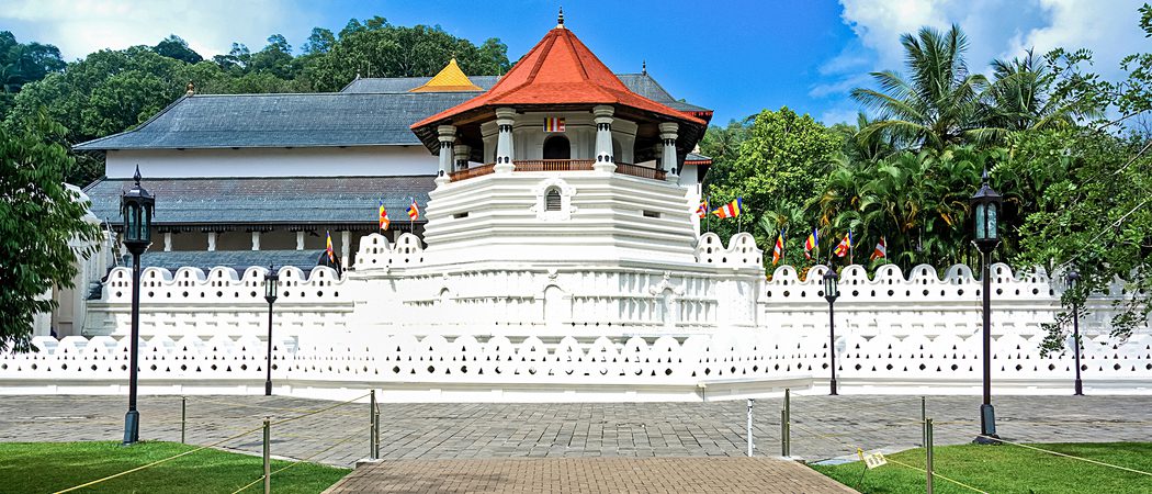 Temple Of The Tooth  Kandy
