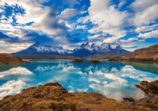 Torres del Paine Canva Torres del Paine Canva