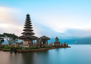 Ulun Danu Beratan Temple Bali Indonesia Canva Pro Ulun Danu Beratan Temple Bali Indonesia Canva Pro