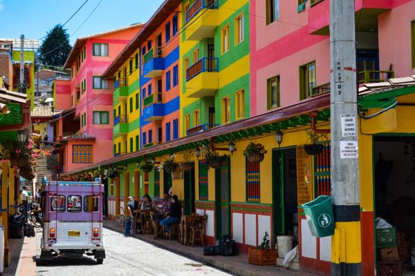 Vibrant coloured builidings Colombia min Vibrant coloured builidings Colombia min