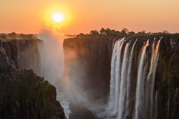 Victoria falls photo credit sammy wong Victoria falls photo credit sammy wong