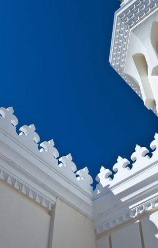Bahrain mosque canva pro