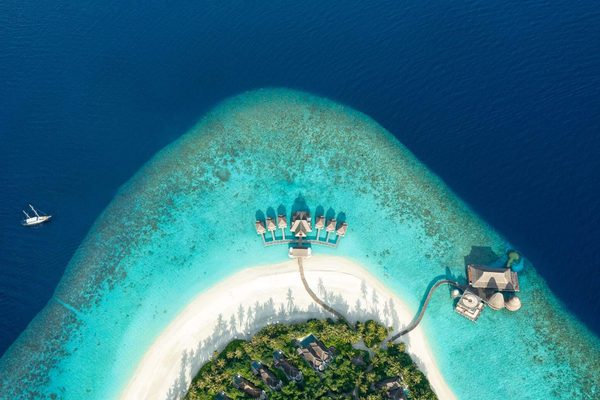 Anantara kihavah aerial view 1920x1037 Anantara Kihavah Maldives Website Anantara kihavah aerial view 1920x1037 Anantara Kihavah Maldives Website