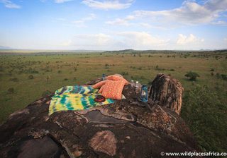 Apoka  Safari  Lodge  Sundowner